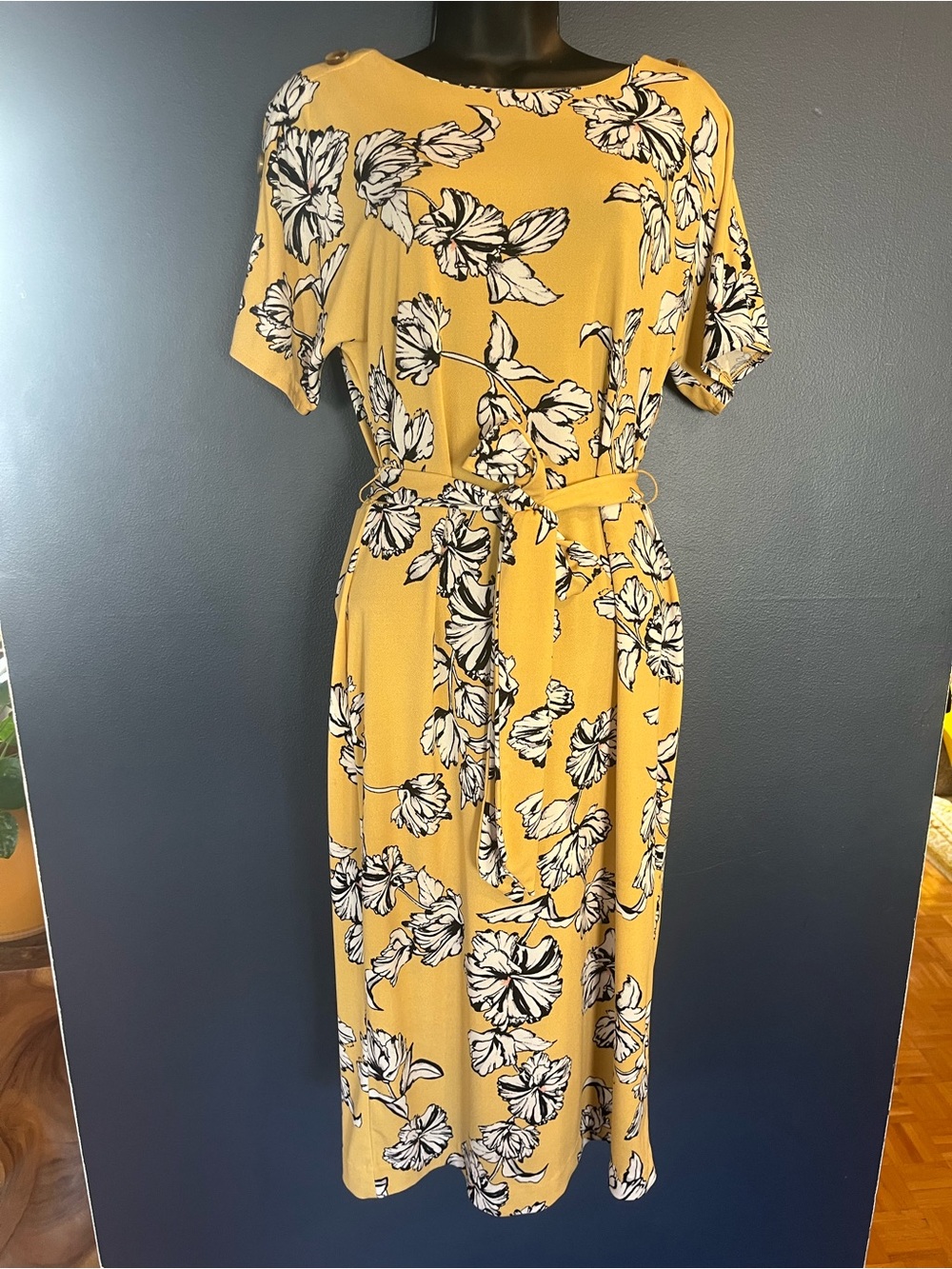 Dex Yellow Floral Midi Dress with Waist Tie